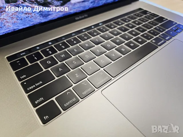 MacBook Pro A1990 Intel Crore i9 / 32GB Ram / 512GB SSD, снимка 2 - Лаптопи за работа - 49584627