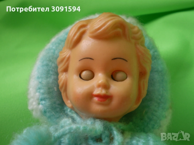 Винтидж кукла целулит подв        Кукла с движещ  ръце и крака мигащи сини очи произведена в Италия , снимка 4 - Колекции - 51735903