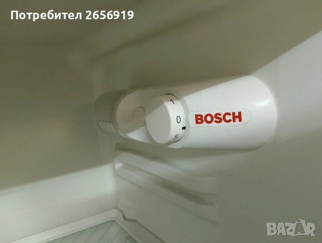 Хладилник с фризер BOSCH , снимка 3 - Хладилници - 54094654