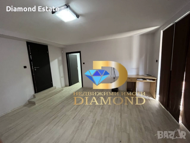 Двуетажна вила в град Харманли, снимка 3 - Вили - 51594146