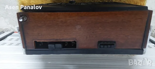 Радио, Ленинград, 002, снимка 6 - Антикварни и старинни предмети - 50426955