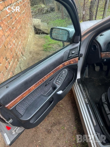 на части BMW E 39 523i, снимка 6 - Автомобили и джипове - 53072510