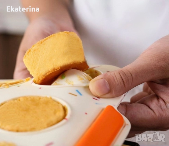 Силиконова форма/ тавичка за печене на мъфини, мини кексчета, бонбони и др., снимка 7 - Съдове за готвене - 52066208