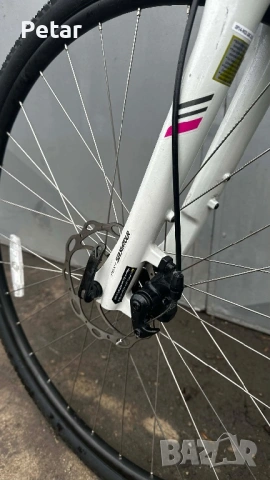 Speciallized хибриден велосипед колело, снимка 9 - Велосипеди - 53284707