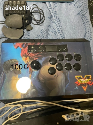 arcade джойстик с Street Fighter V