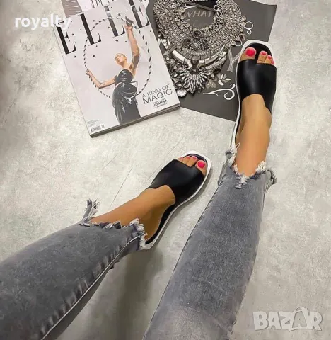 Равни чехли - черна кожа с бял кант