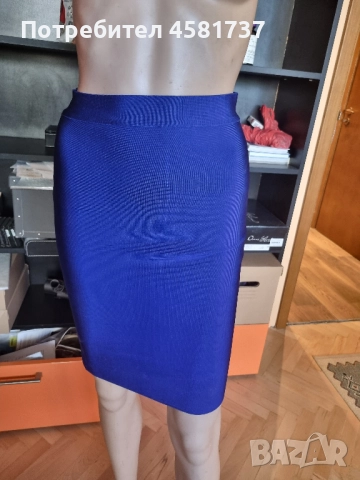 Бандажна права пола в кобалтово синьо