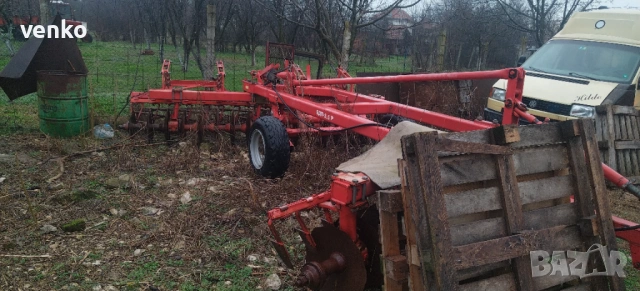 Земеделска техника , снимка 16 - Машинни оператори - 40467052