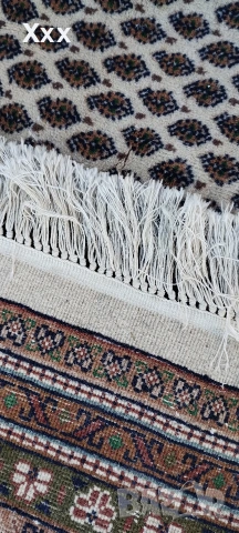 Вълнен персийски килим.Ирански.Топ качество за ценители., снимка 7 - Килими - 53847672