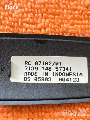 Оригинално дистанционно PHILIPS RC 07102/01, снимка 6 - Дистанционни - 46864129