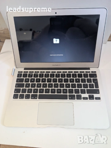MacBook Air a1465 EMC 2631 4gb, снимка 2 - Лаптопи за дома - 54122771