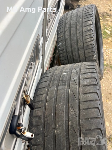 HANKOOK 275 30 20 летни гуми, снимка 2 - Гуми и джанти - 53476617