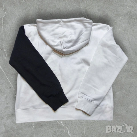 Нов Мъжки Суичър Calvin Klein Jeans Мъжки в Размер L, снимка 2 - Спортни дрехи, екипи - 53219981