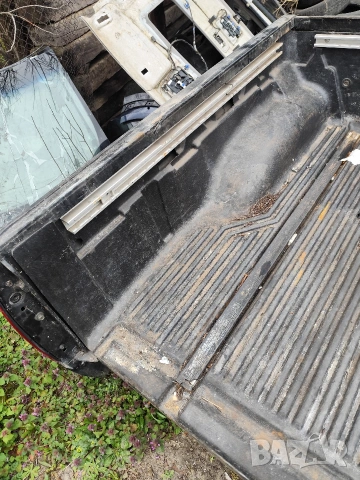 Кош-Леген-Nissan Navara D40 -2.5dci-174кс-2006г, снимка 5 - Части - 53885777
