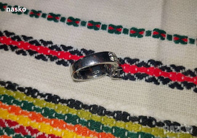 Дамски пръстен с циркони, снимка 10 - Антикварни и старинни предмети - 46418765