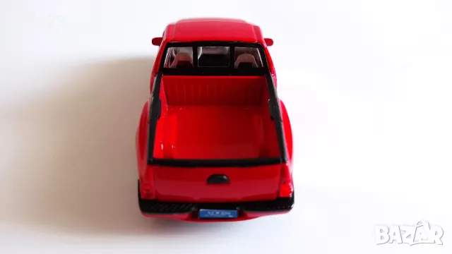 Bburago Ford SVT 150 - Мащаб 1:43 , снимка 4 - Колекции - 48223304