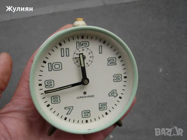 КОЛЕКЦИОНЕРСКИ БУДИЛНИК JUNGHANS , снимка 3 - Антикварни и старинни предмети - 49939953