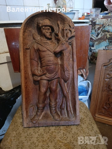 ловно дървено пано