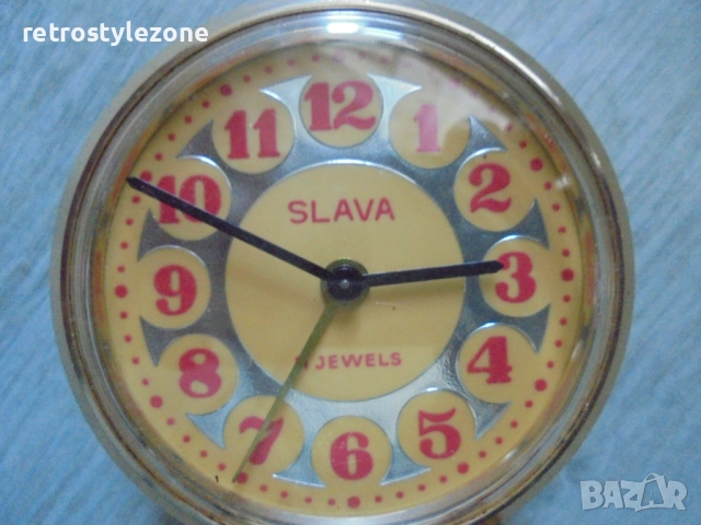 № 8376 Стар механичен съветски будилник SLAVA , снимка 5 - Антикварни и старинни предмети - 52460309