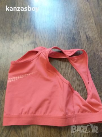 nike sport bra - страхотно дамско бюстие КАТО НОВО Л, снимка 3 - Корсети, бюстиета, топове - 46723199