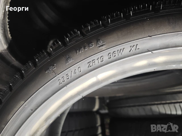 1бр.зимна гума 235/40/19 Syron, снимка 4 - Гуми и джанти - 50768203
