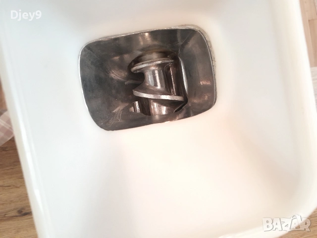 машинка за мелене, снимка 2 - Други - 53211925