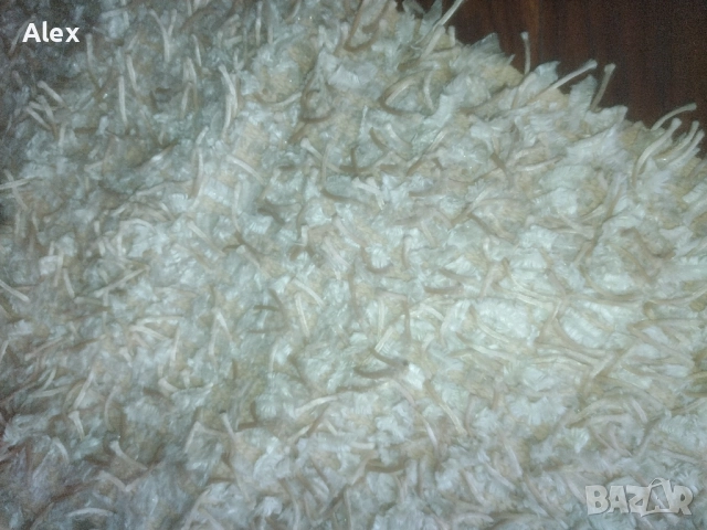 Рошав, лъскав килим, снимка 2 - Килими - 52452846