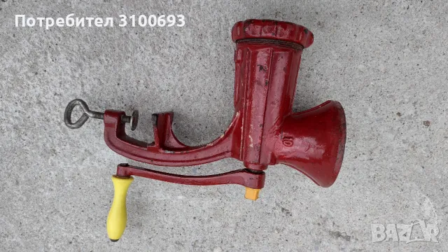 Продавам ръчна месомелачка, снимка 1 - Други - 49907079
