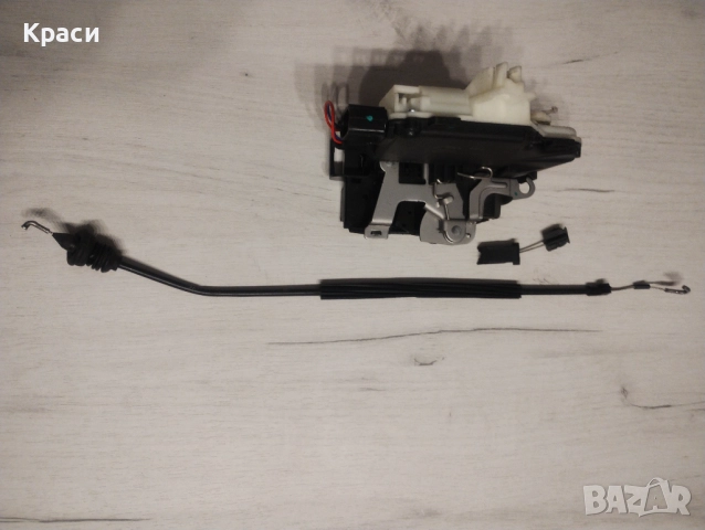 Брава за врата Фолксваген голф 4, снимка 5 - Части - 52416661