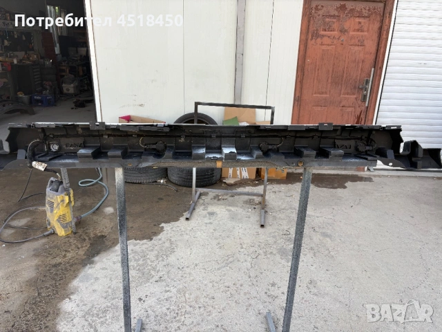 Задна броня за Mercedes W639, снимка 4 - Части - 53682343