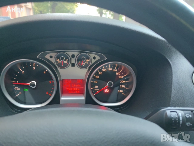 Ford Focus 2010 TDCi, снимка 12 - Автомобили и джипове - 53661340