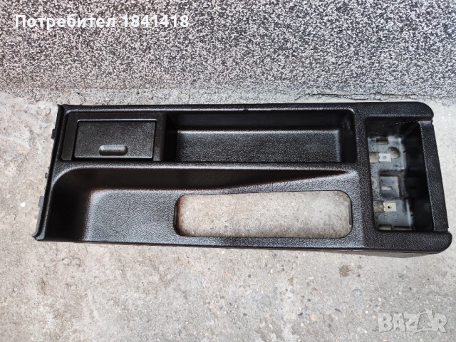 Централна конзола/ барче и панел климатик/ парно БМВ Е36/ BMW Е36, снимка 4 - Части - 51597908