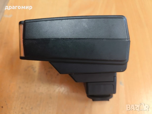 Metz 32CT3 For PENTAX , снимка 9 - Светкавици, студийно осветление - 50877307