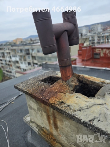 Майстор коминочистач почиства отпушва комини камини почистване на улуци без почивен ден