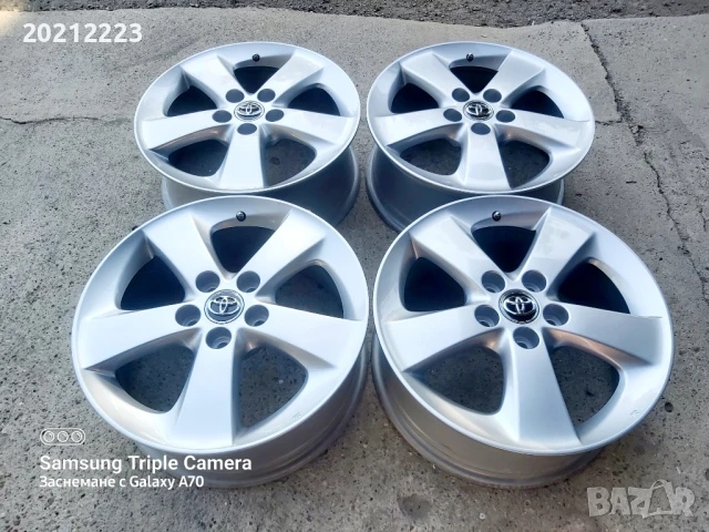 4 броя алуминиеви джанти за Toyota Auris,Toyota Corolla 17, снимка 3 - Гуми и джанти - 50884545