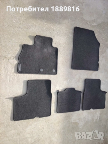 Стелки за Renаult Scenik 4 2017 , снимка 2 - Аксесоари и консумативи - 52801318