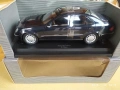 Метален модел на Mercedes Benz E-Klasse W211 E320 Kyosho, снимка 2