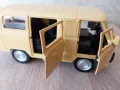 uaz 452 буханка  мащаб 1:24, снимка 3