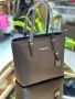 Michael Kors Дамска Чанта Майкъл Корс - Различни Цветове Код E573, снимка 11