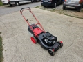 САМОХОДНА КОСАЧКА HONDA, КАТО НОВА , снимка 1