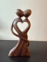 Прекрасна дървена статуетка, снимка 1