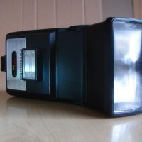 Светкавица Fotomatic 700TFZA двойна електронна, снимка 4 - Светкавици, студийно осветление - 45826143