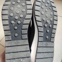 дамски черни спортни обувки с камъчета марка Lastrada, снимка 13 - Маратонки - 45791200
