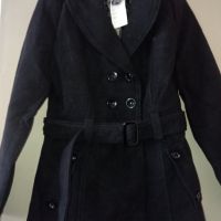 Продовам ново късо черно палто, снимка 1 - Палта, манта - 45632385