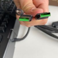 Механична клавиатура Razer BlackWidow Chroma V2 (Green Switch), снимка 6 - Клавиатури и мишки - 45384866