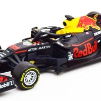 1:43 Метални колички: Max Verstappen Red Bull formula 1 - Bburago F1, снимка 1 - Колекции - 44931424