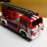Пожарна количка, снимка 2 - Коли, камиони, мотори, писти - 45344495