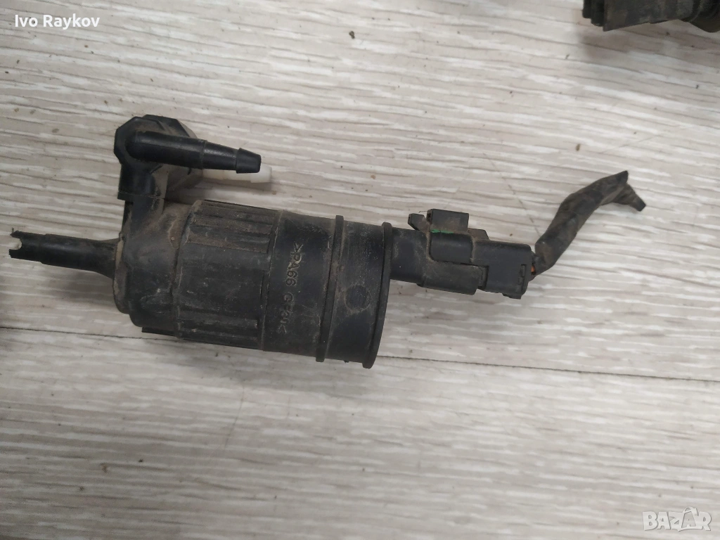 Помпа за чистачки V46080012 , Renault Kangoo , снимка 1