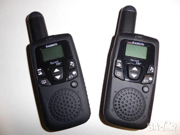 Уоки Токи 3 км с Фенер и LCD Черен 1 бр , снимка 1