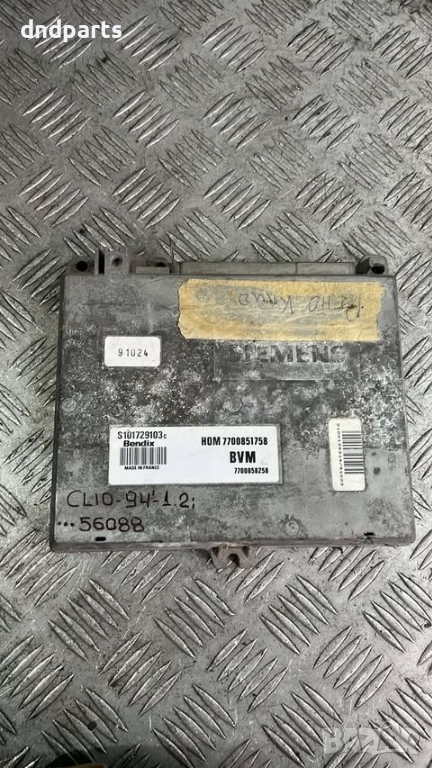 Компютър Renault Clio 1.2i 1994г. S101729103 7700851758 , снимка 1